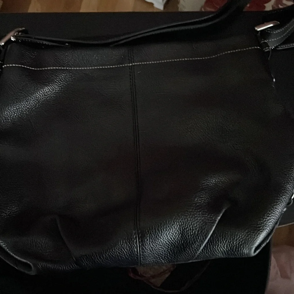 Coach Handbag - Picture 2 of 4